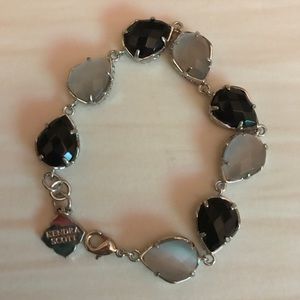 EUC Kendra Scott Brynn bracelet